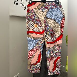 NWT NEW YORK & CO PULL ON CROP PANTS